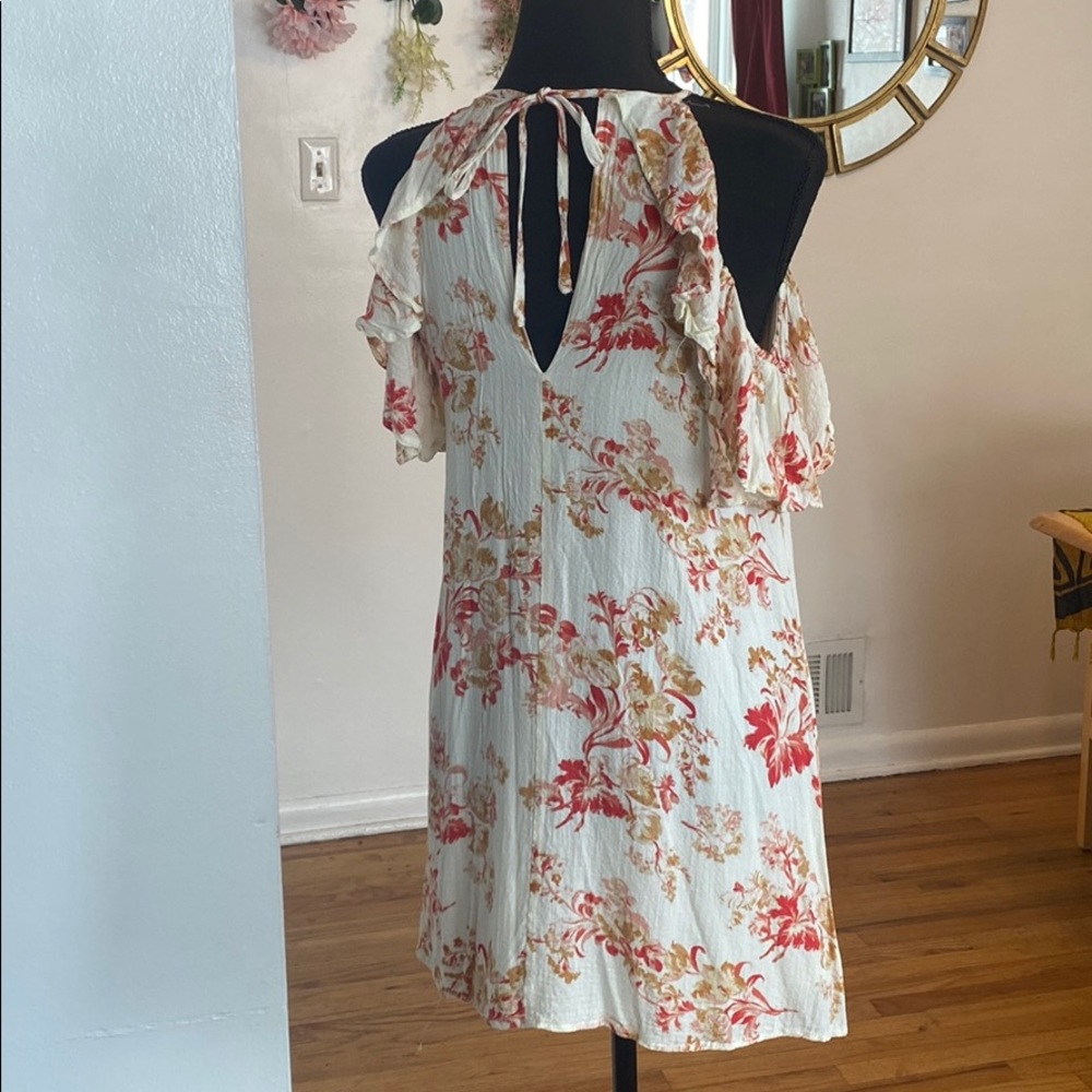 Dress - Picture 3 of 8
